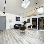 Le Loft Climatise - 6 Personnes - Entree Autonome *