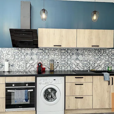 Le Loft Climatise - 6 Personnes - Entree Autonome