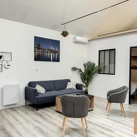Apartment Le Loft Climatise - 6 Personnes - Entree Autonome