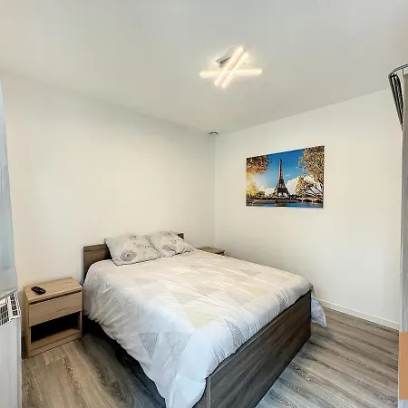 Le Loft Climatisé - 6 Personnes - Entrée Autonome Appartement Châtellerault