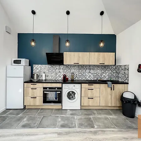 Le Loft Climatise - 6 Personnes - Entree Autonome