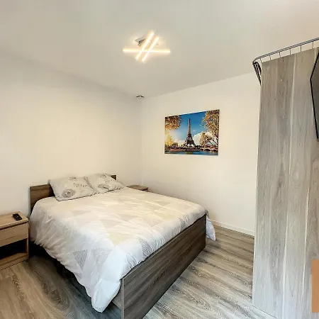 Apartment Le Loft Climatise - 6 Personnes - Entree Autonome