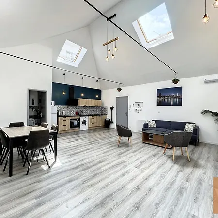 Le Loft Climatise - 6 Personnes - Entree Autonome Apartment Chatellerault